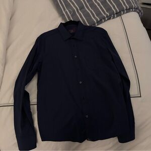 UNTUCKit Navy Performance Sport Shirt Size Medium